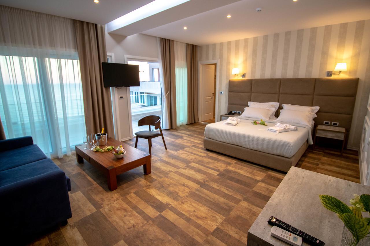 Blue Marine Hotel Shkallnur Экстерьер фото